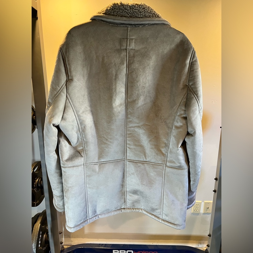 Express - Winter Jacket - Picture 2 of 2